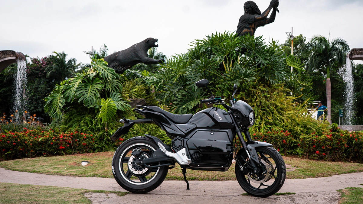 Watts WS160 em uso na cidade